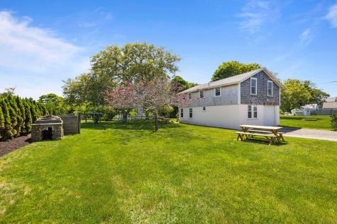 25 Horsefoot Path Dennis MA 02638