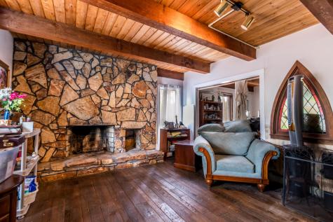 173 Titicut Road Raynham MA 02767