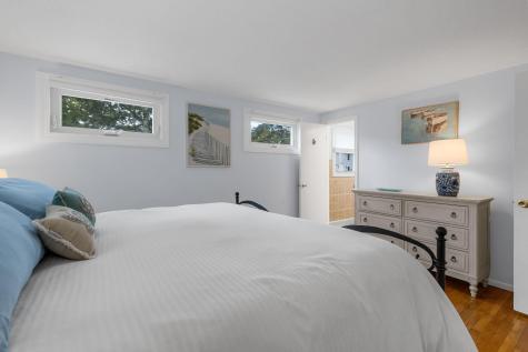 141 Dolphin Lane Barnstable MA 02601