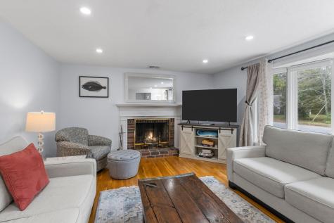 141 Dolphin Lane Barnstable MA 02601