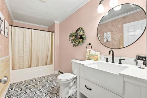31 Quaker Village Lane East Sandwich MA 02537