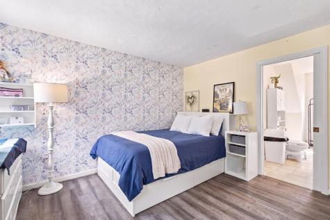31 Quaker Village Lane East Sandwich MA 02537