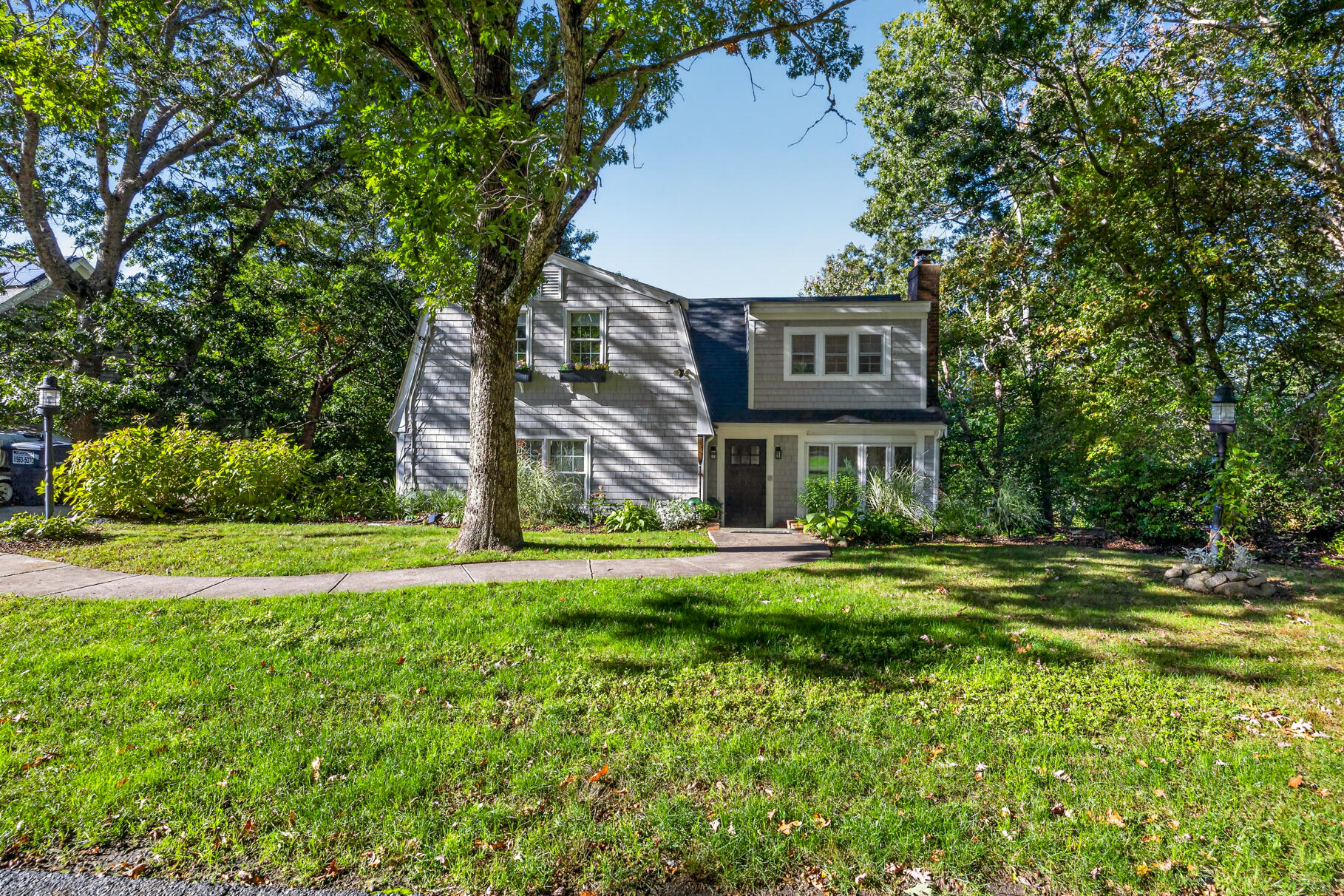 103 James Circle Mashpee MA 02649