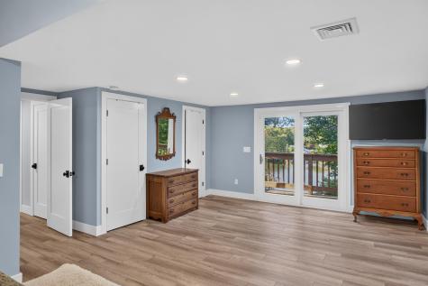 103 James Circle Mashpee MA 02649