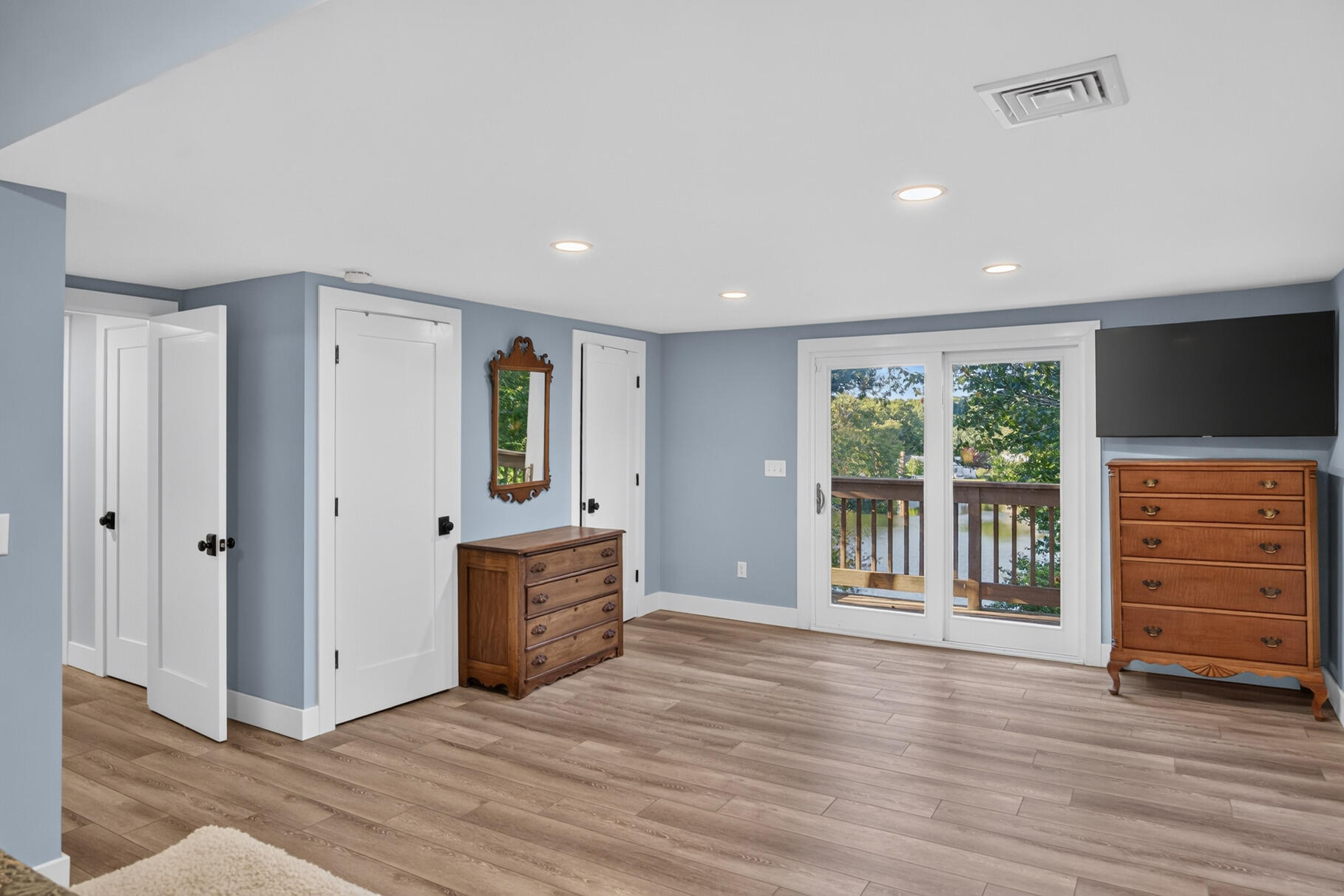 103 James Circle Mashpee MA 02649