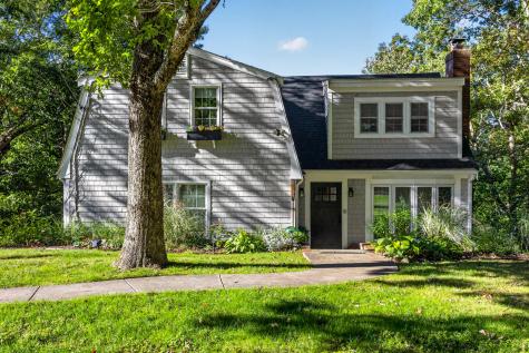 103 James Circle Mashpee MA 02649