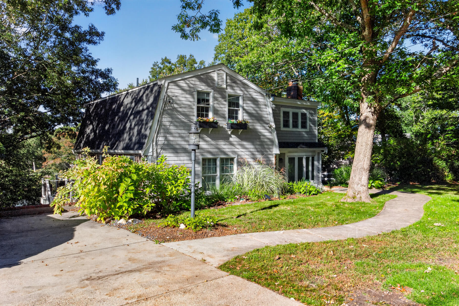 103 James Circle Mashpee MA 02649