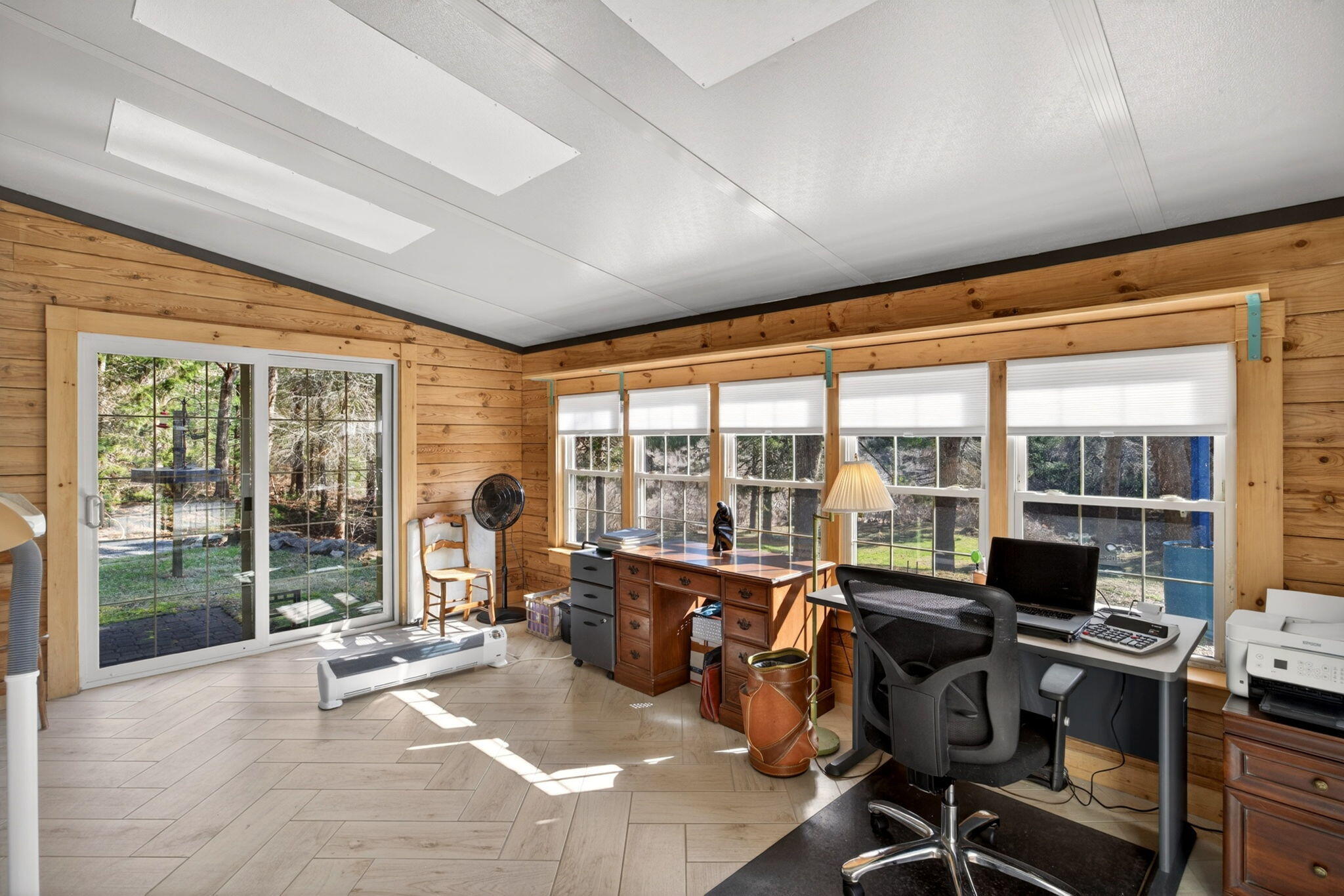 73 County Road Bourne MA 02532