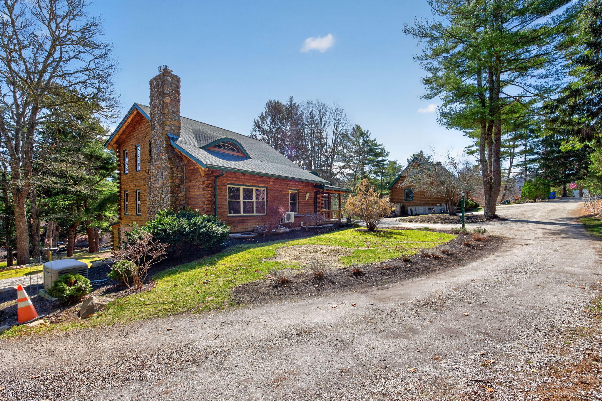 73 County Road Bourne MA 02532