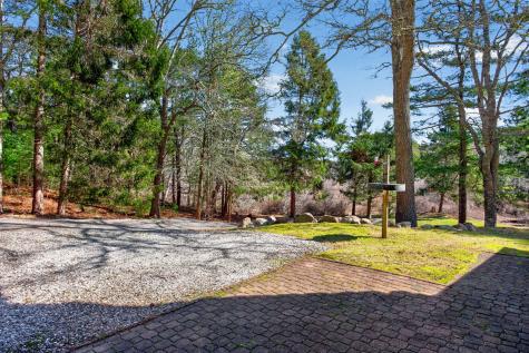 73 County Road Bourne MA 02532