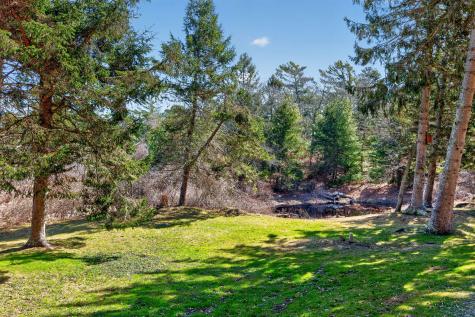73 County Road Bourne MA 02532