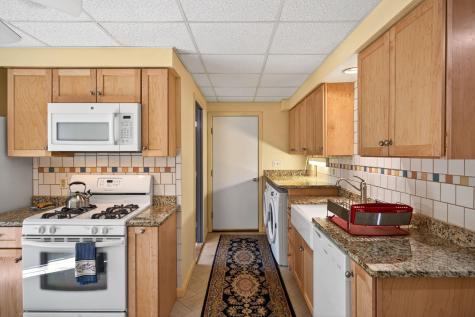 73 County Road Bourne MA 02532