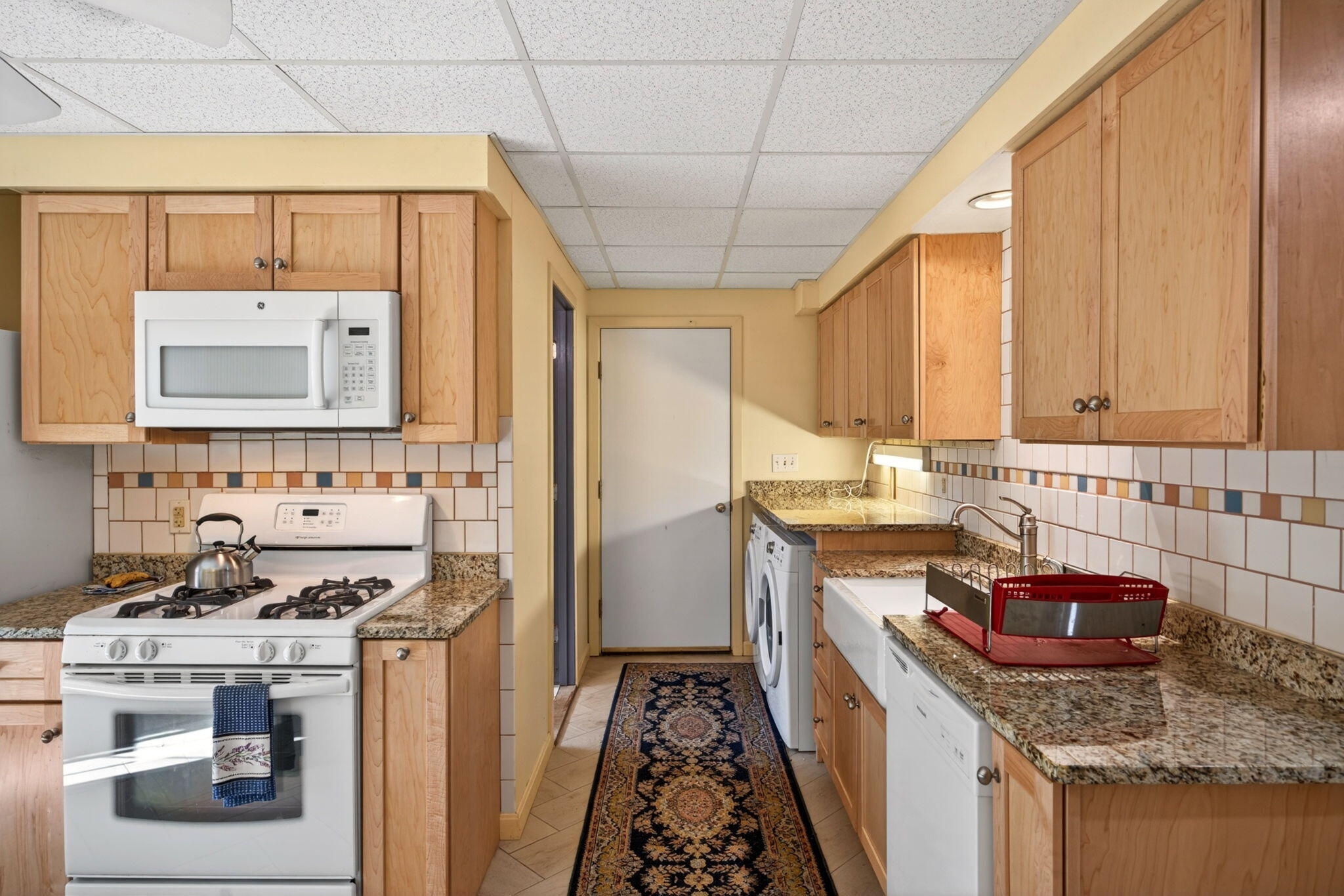 73 County Road Bourne MA 02532