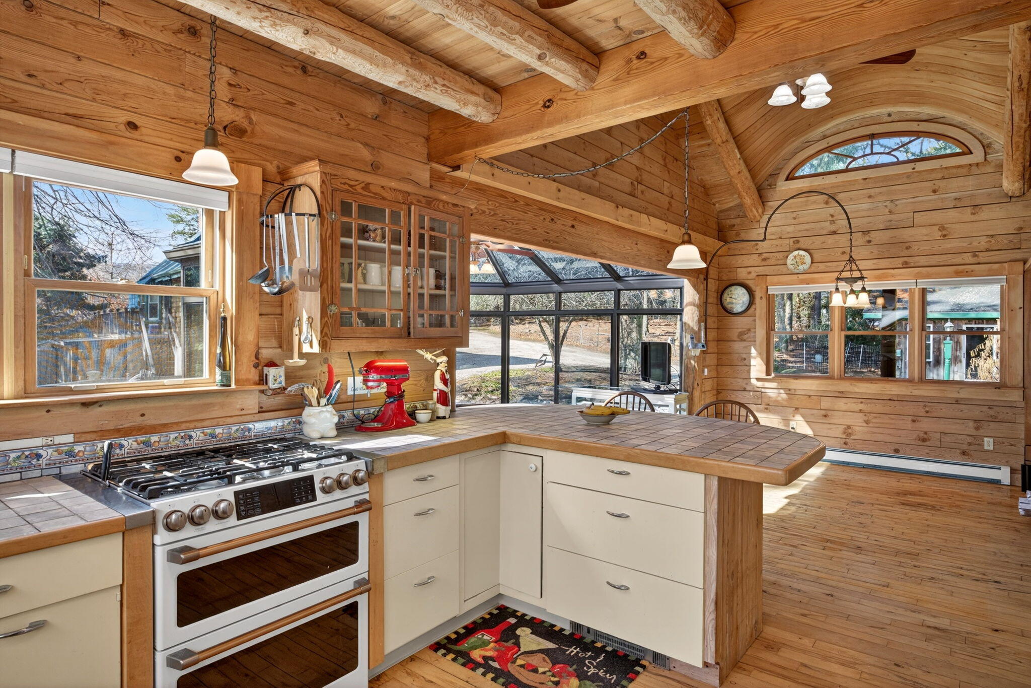 73 County Road Bourne MA 02532