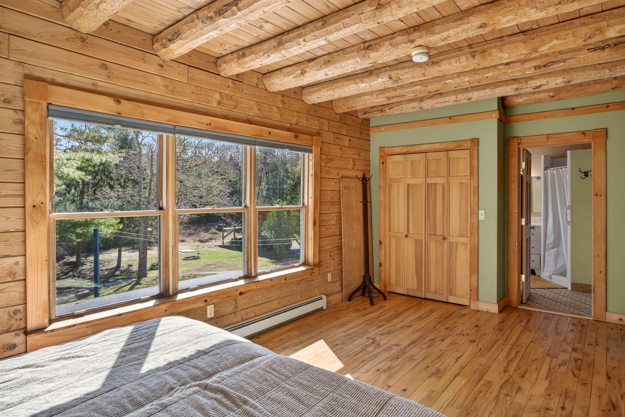 73 County Road Bourne MA 02532
