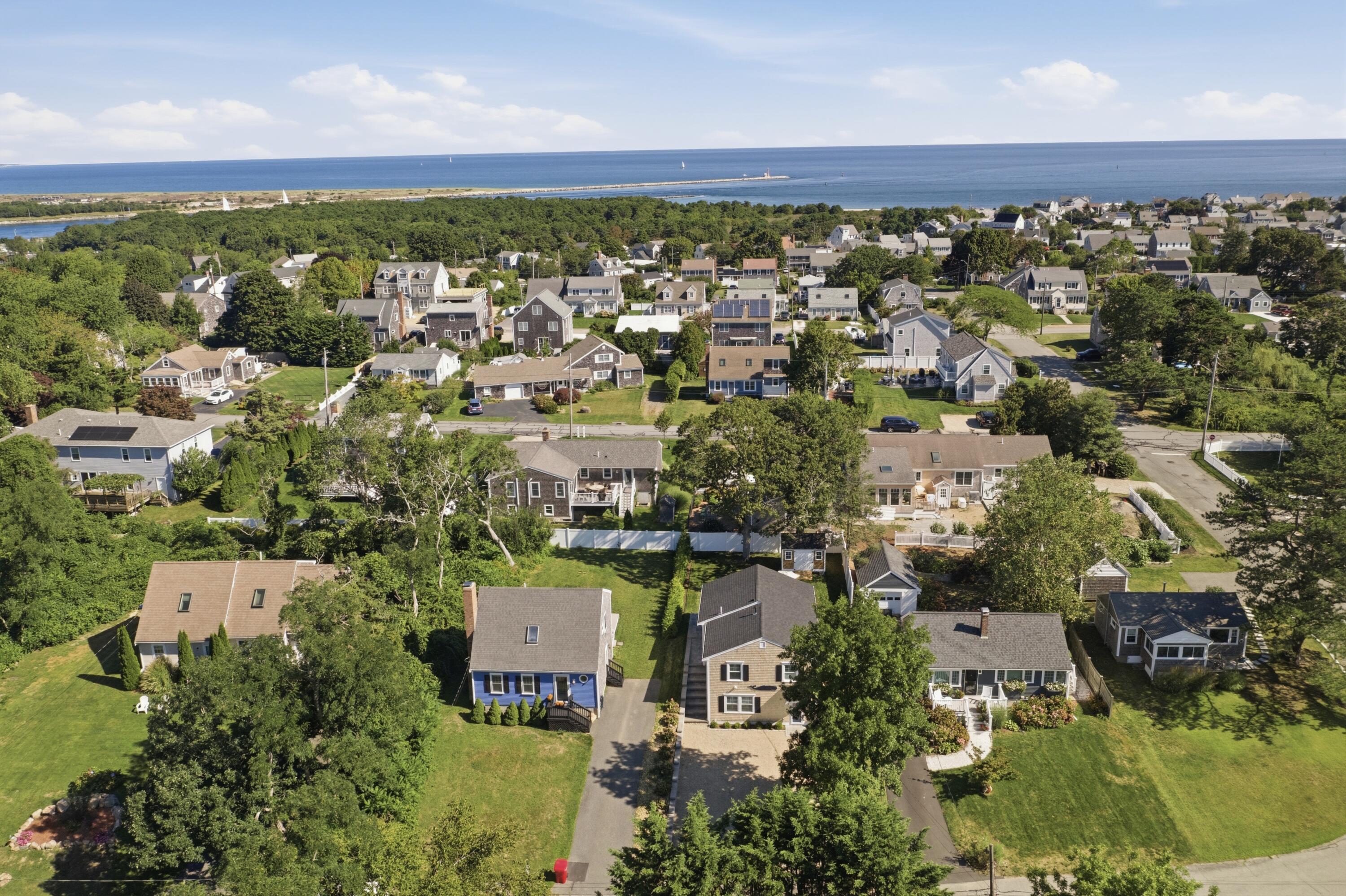 33 Dexter Avenue Sandwich MA 02563