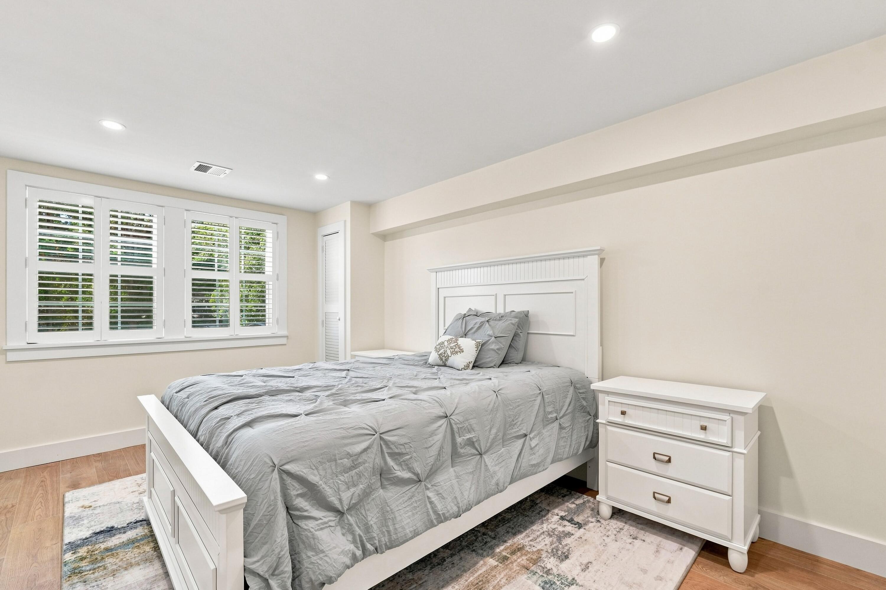 33 Dexter Avenue Sandwich MA 02563