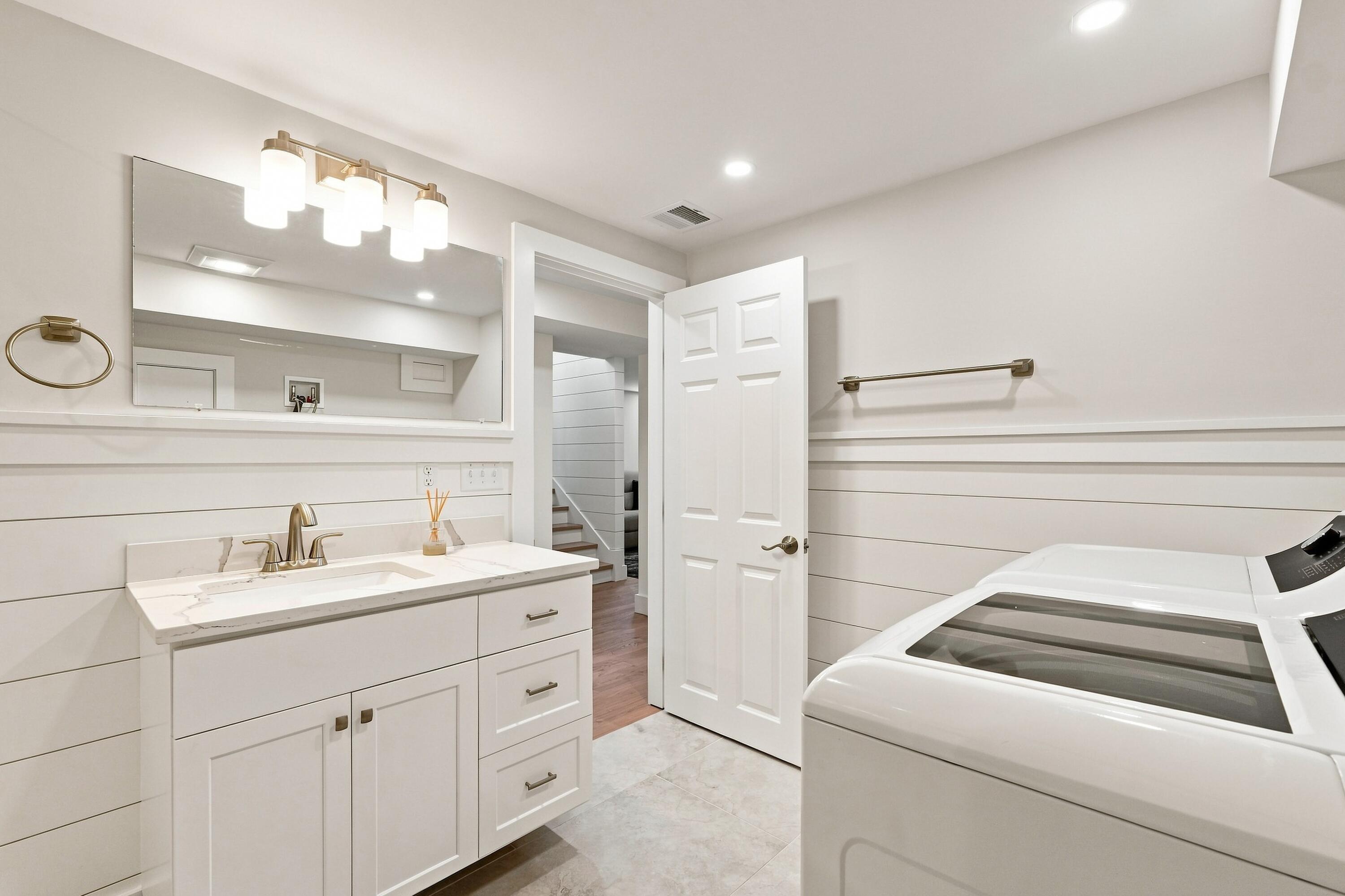33 Dexter Avenue Sandwich MA 02563