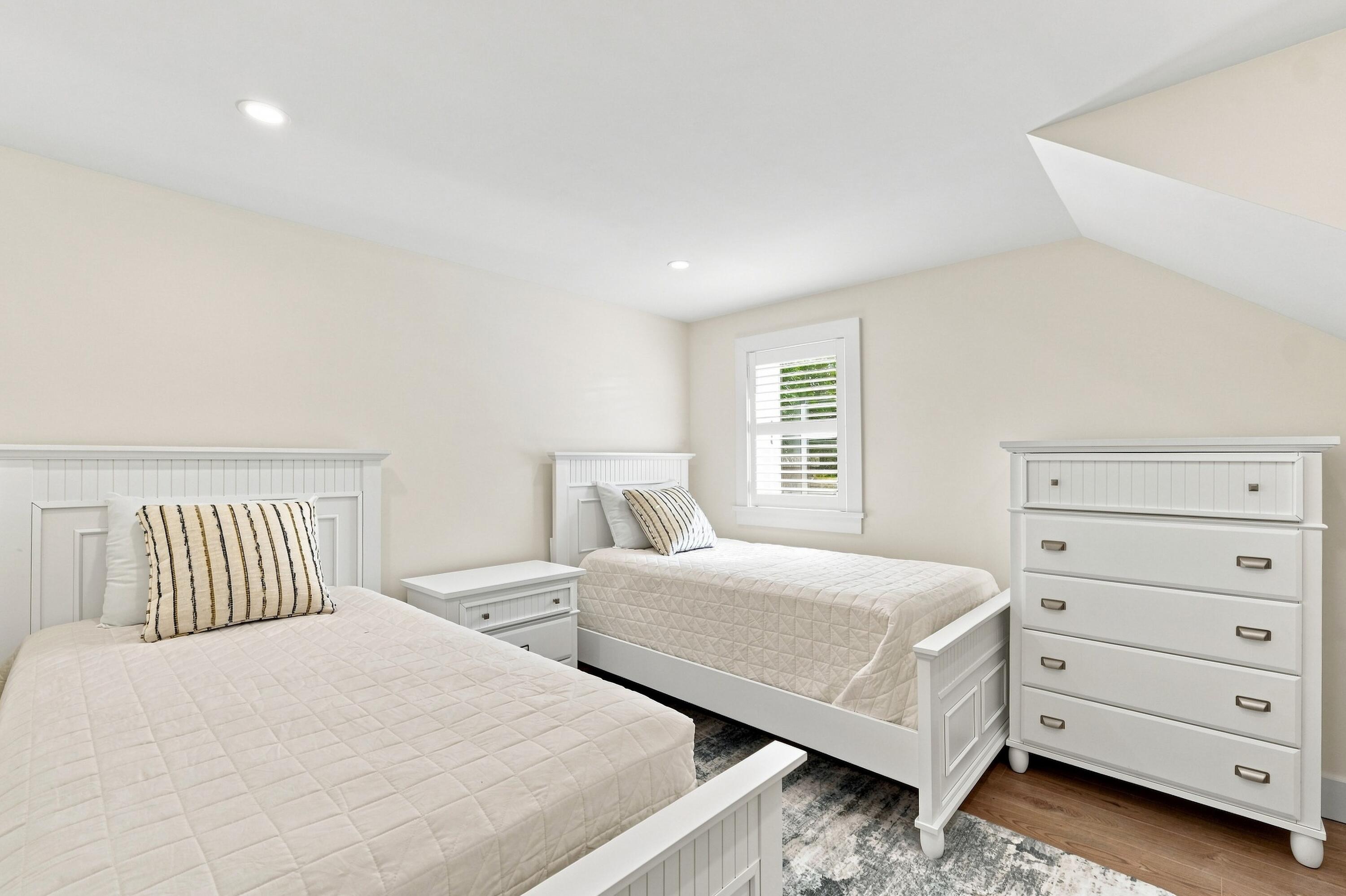 33 Dexter Avenue Sandwich MA 02563
