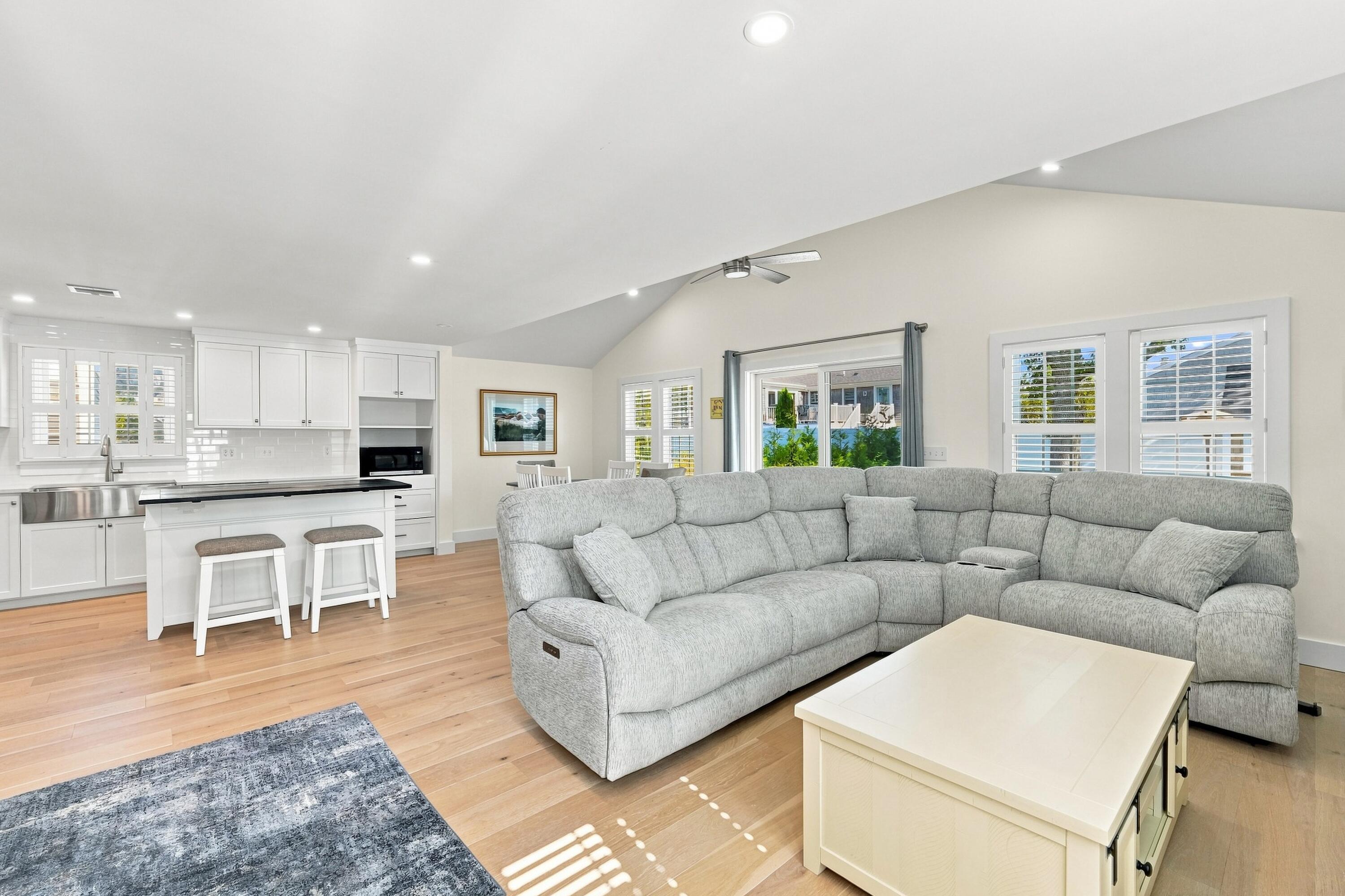 33 Dexter Avenue Sandwich MA 02563