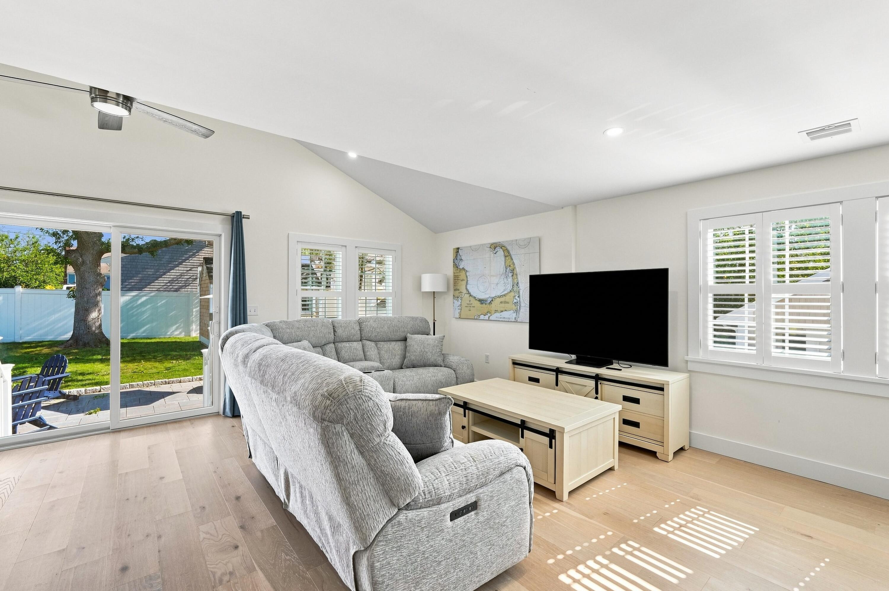 33 Dexter Avenue Sandwich MA 02563