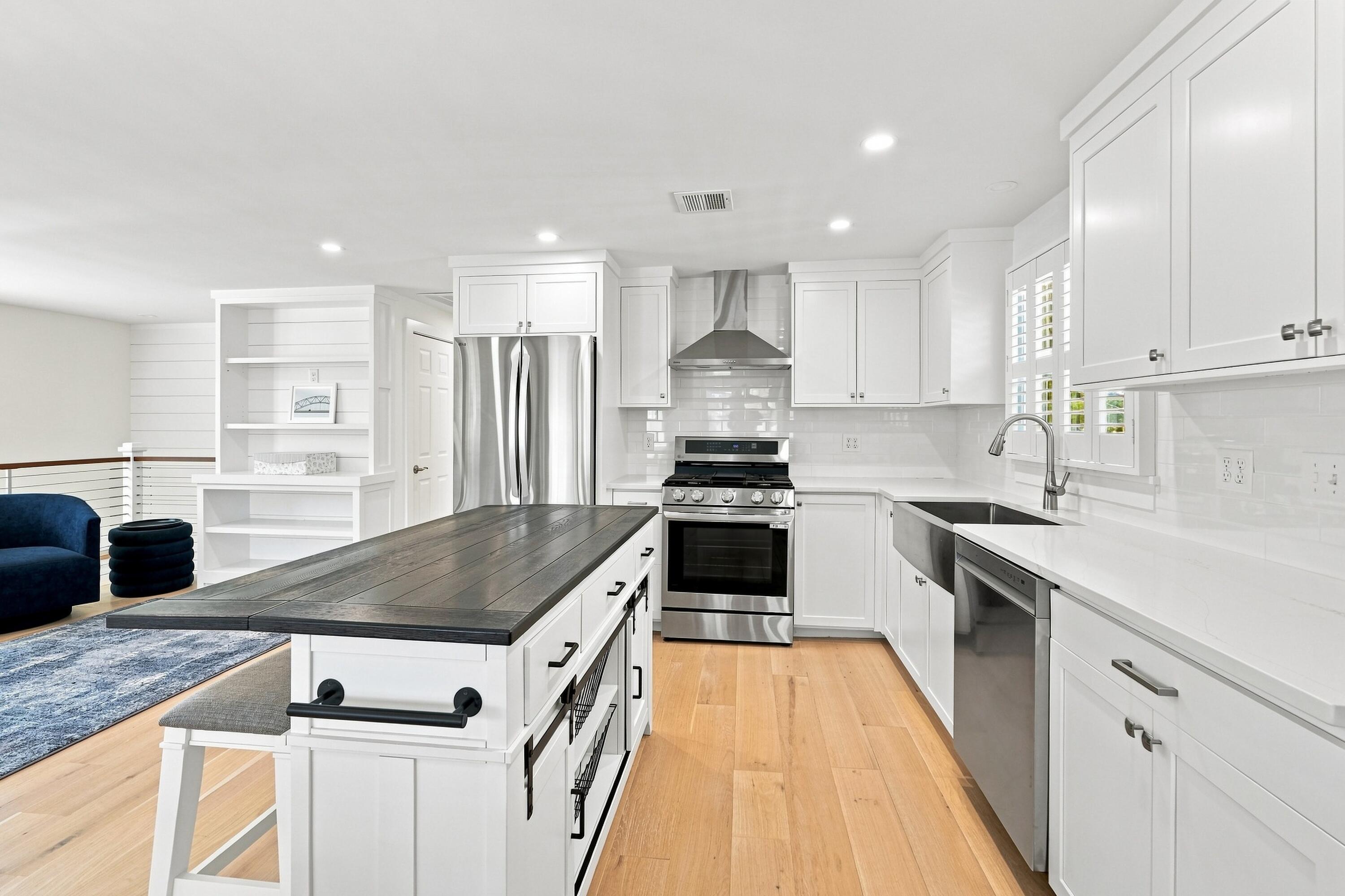 33 Dexter Avenue Sandwich MA 02563