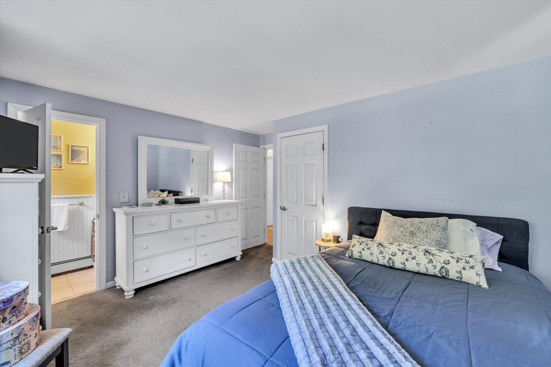 17 Galleon Way Osterville MA 02655