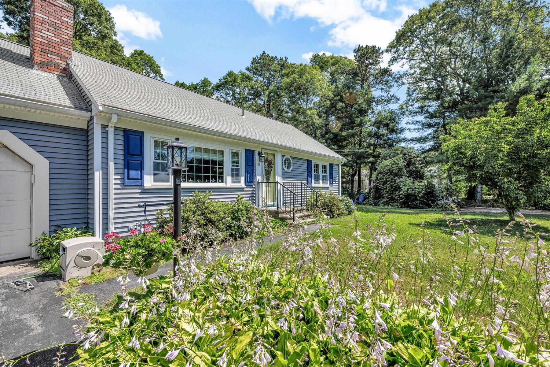 17 Galleon Way Osterville MA 02655