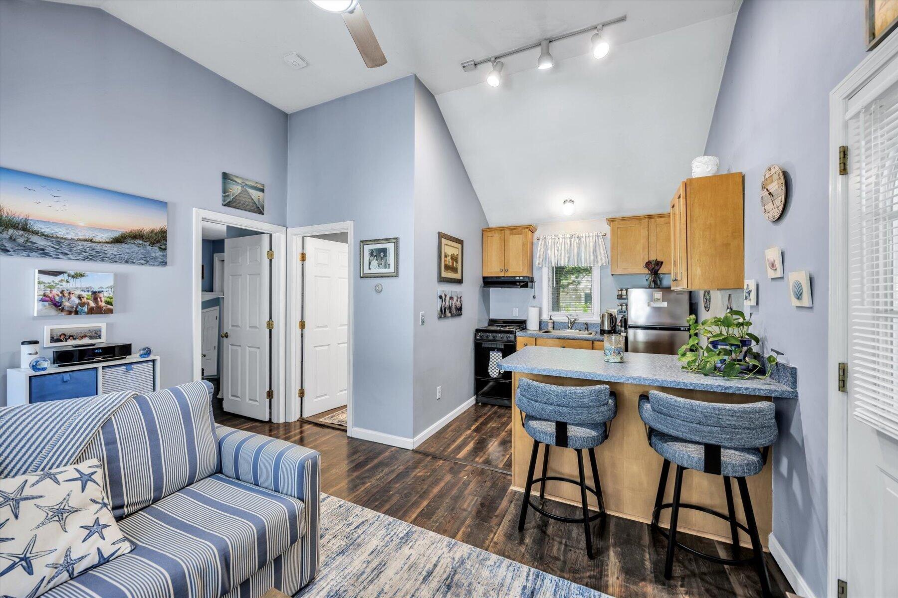 17 Galleon Way Osterville MA 02655