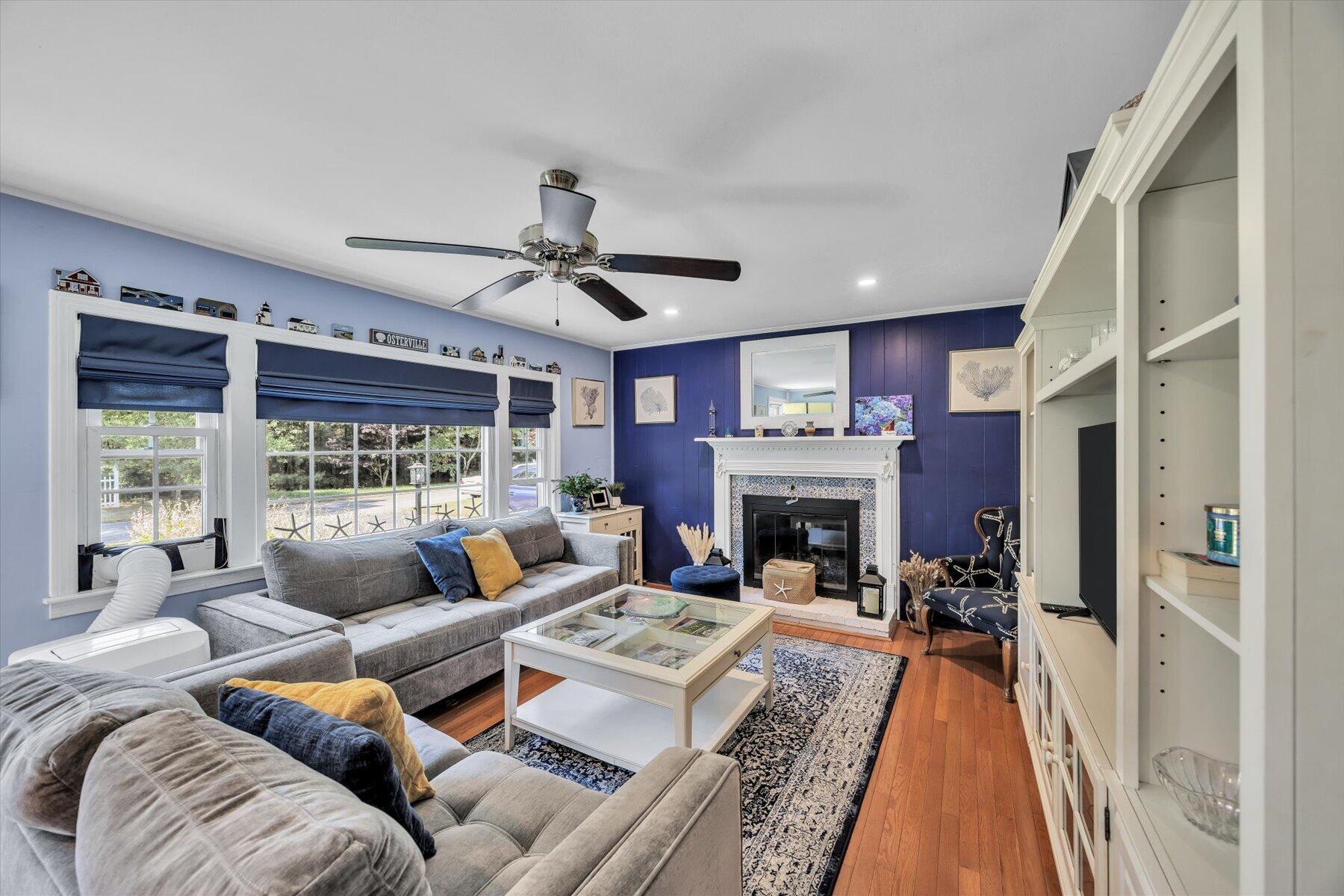 17 Galleon Way Osterville MA 02655
