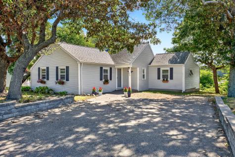 345 Quaker Road Falmouth MA 02556