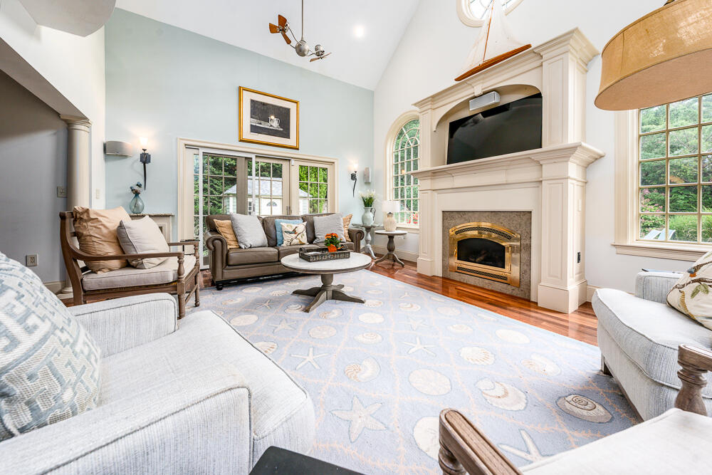 5 Pine Street Sandwich MA 02563