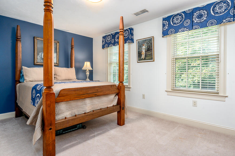 5 Pine Street Sandwich MA 02563