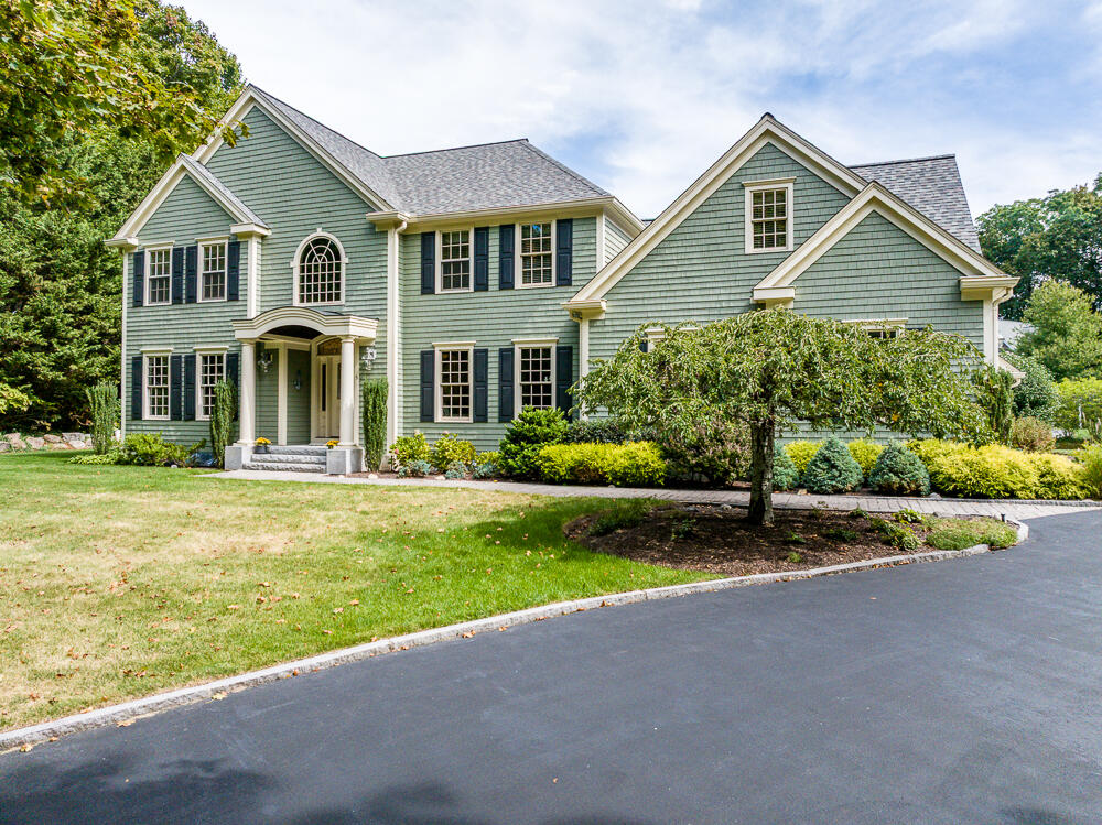 5 Pine Street Sandwich MA 02563
