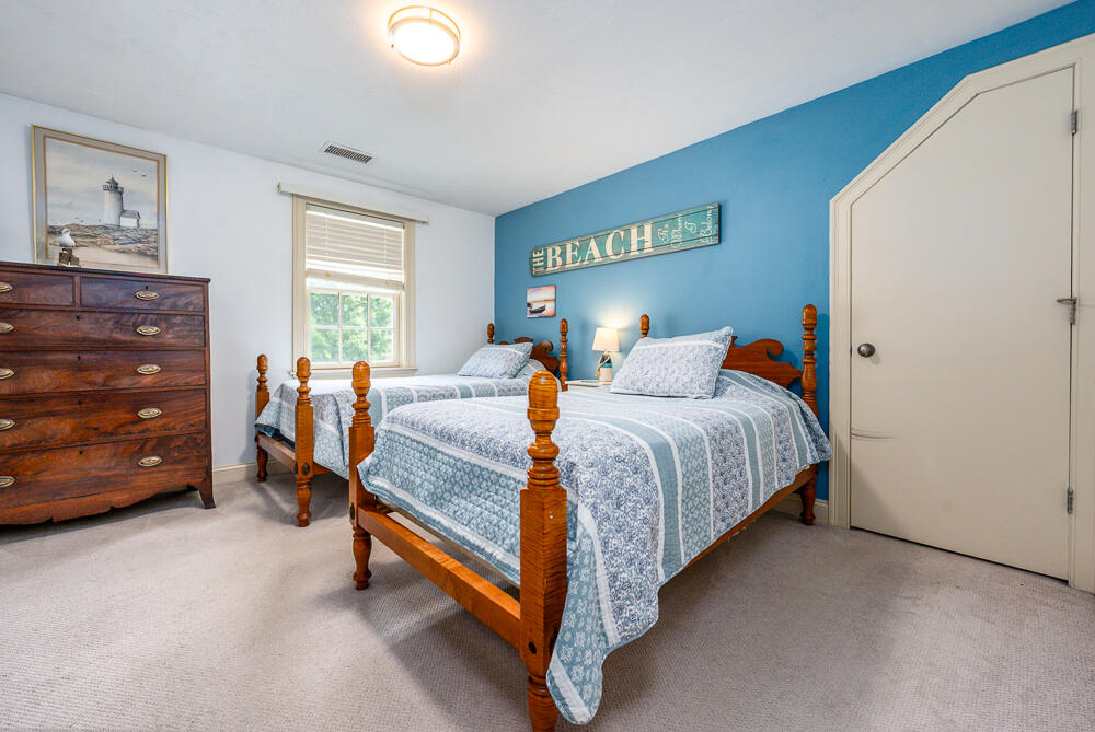 5 Pine Street Sandwich MA 02563