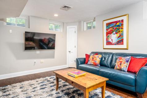 5 Pine Street Sandwich MA 02563