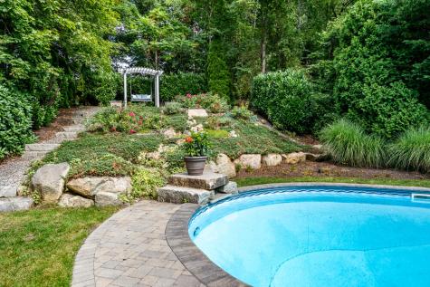 5 Pine Street Sandwich MA 02563