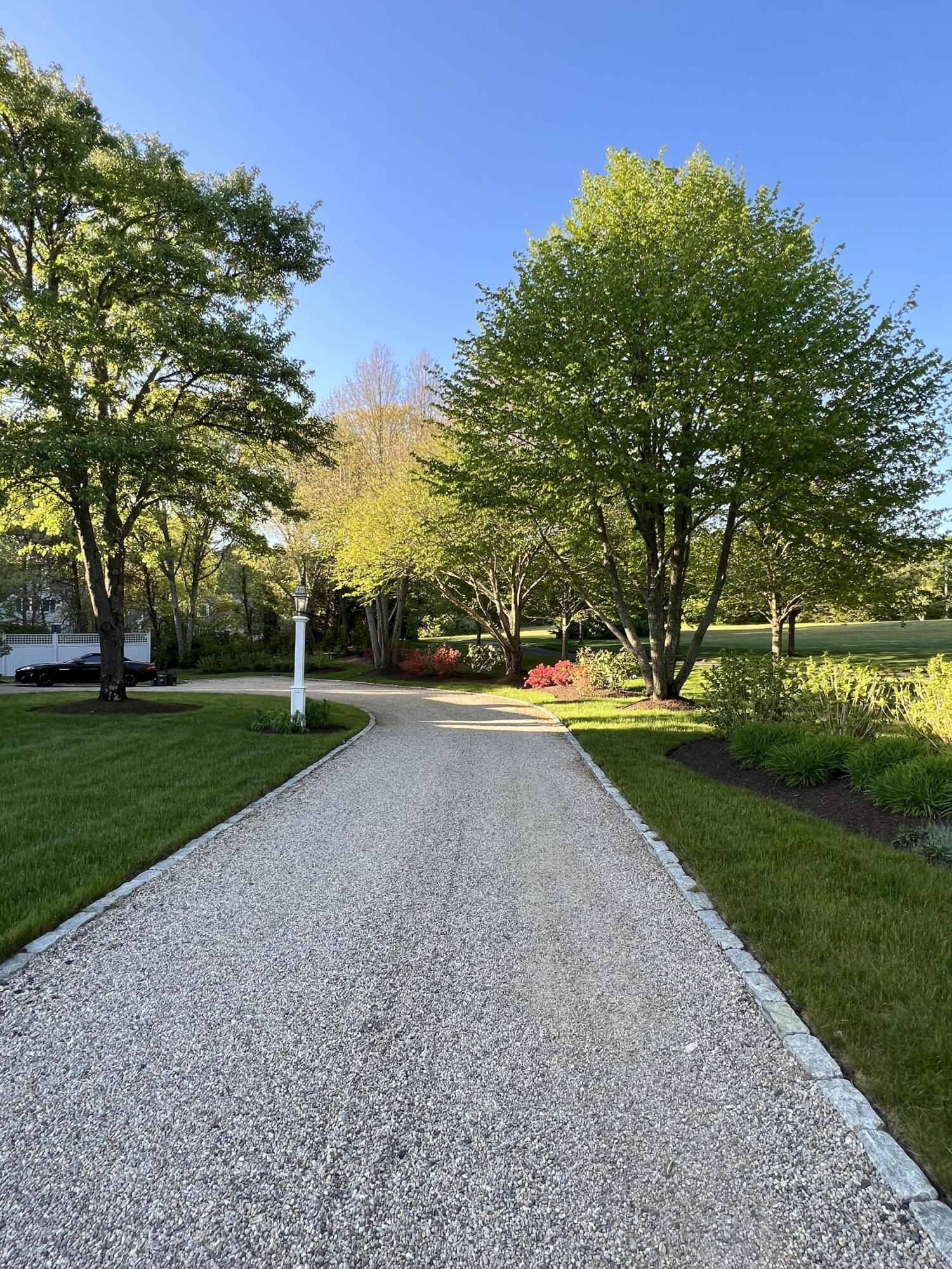 34 Farm Valley Road Osterville MA 02655