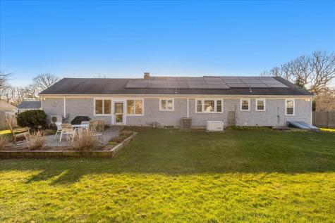 8 Captain Percival Road Yarmouth MA 02664