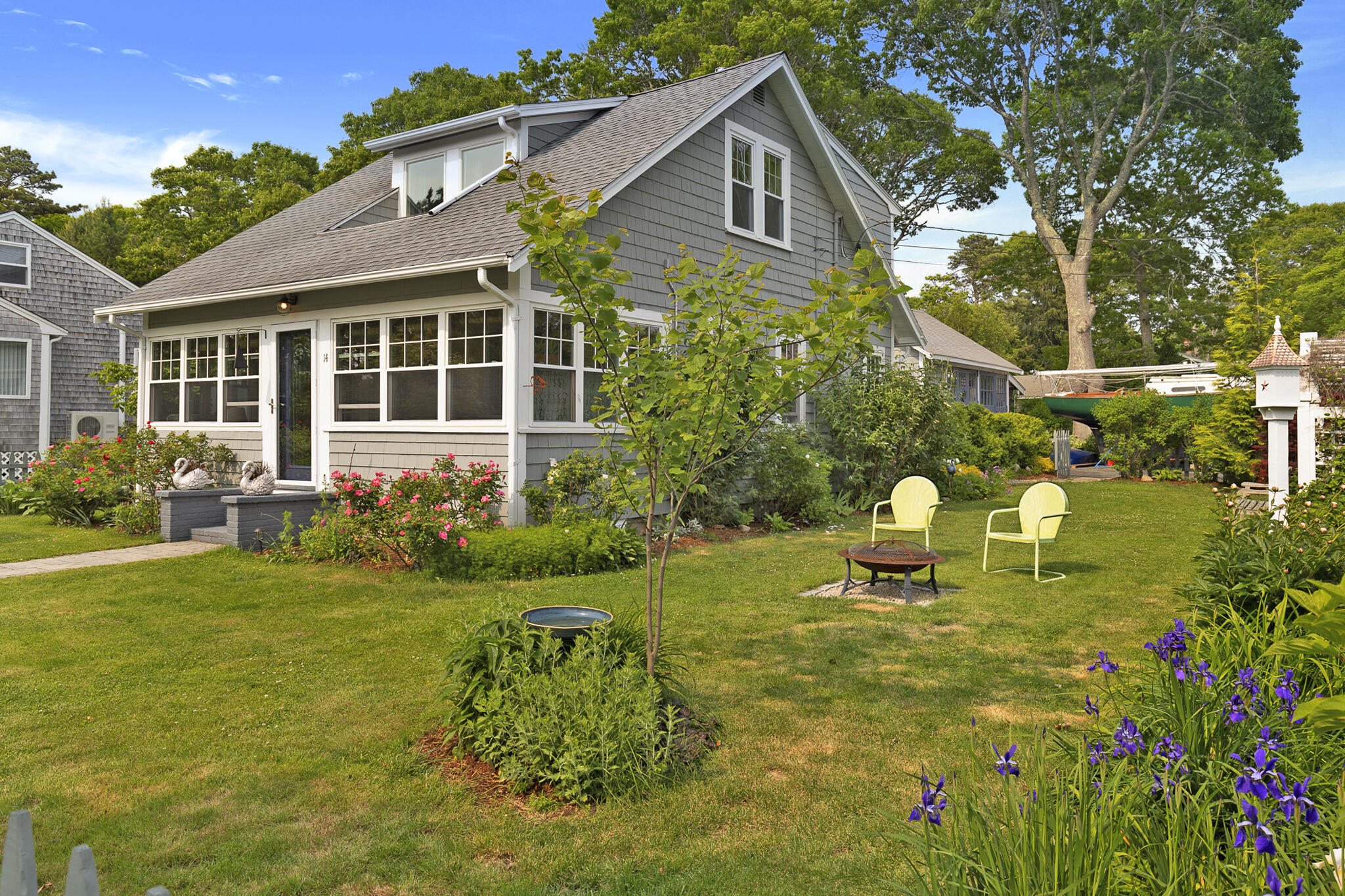 14 Bayside Avenue Wareham MA 02571