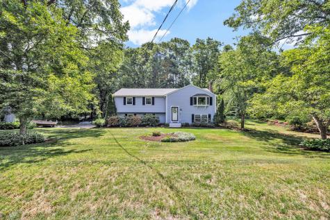 6 Woodvale Avenue Plymouth MA 02360