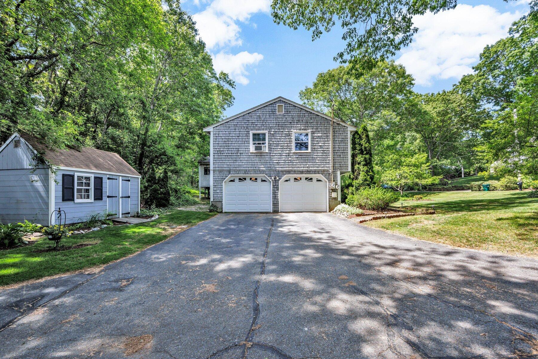 6 Woodvale Avenue Plymouth MA 02360