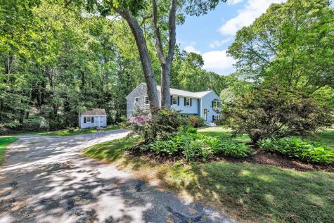 6 Woodvale Avenue Plymouth MA 02360