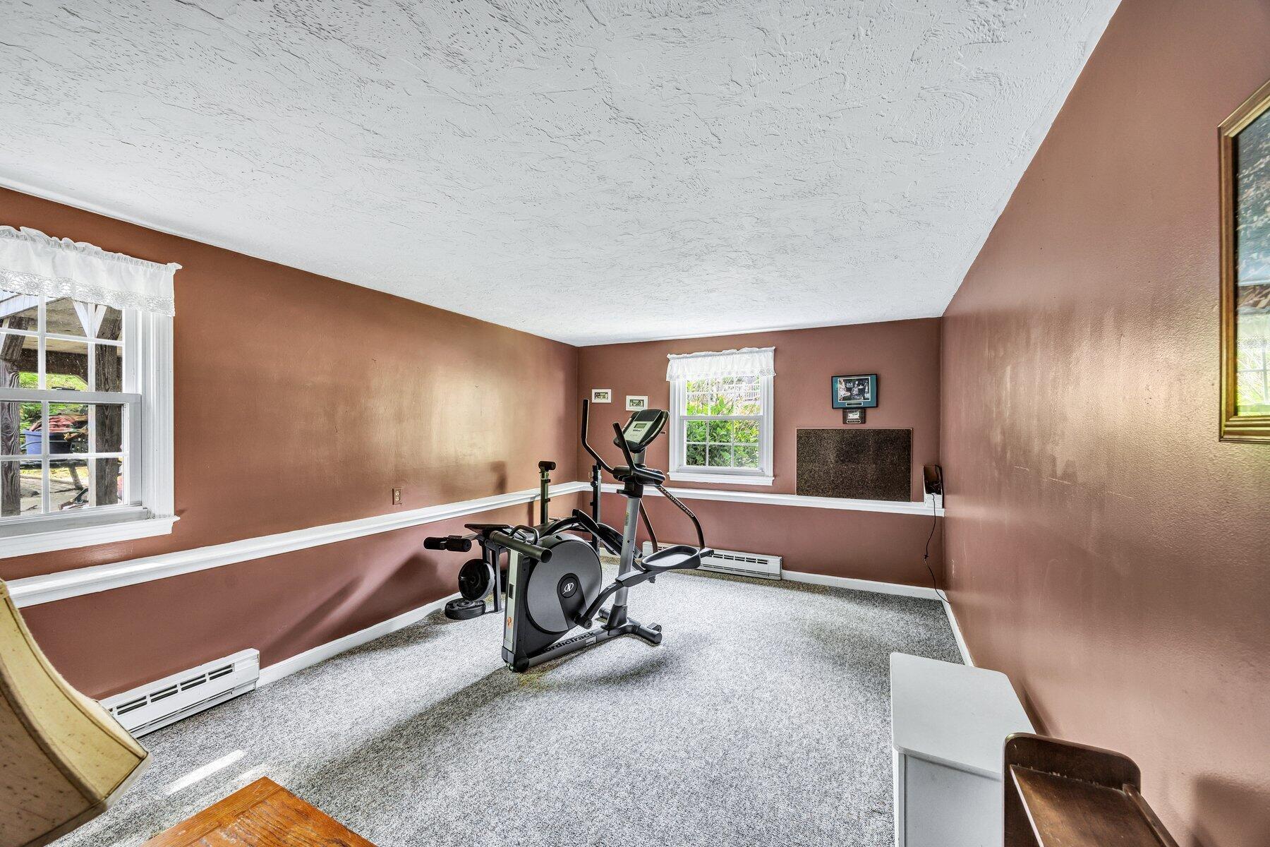 6 Woodvale Avenue Plymouth MA 02360
