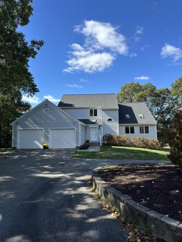 42 Hanson Circle Falmouth MA 02540