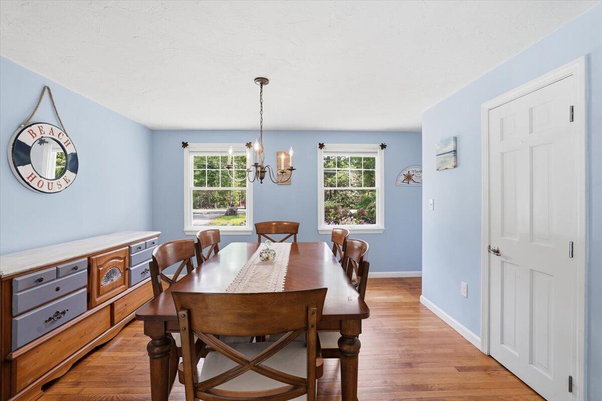 70 Quinaquisset Avenue Mashpee MA 02649