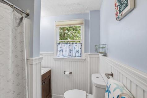 70 Quinaquisset Avenue Mashpee MA 02649