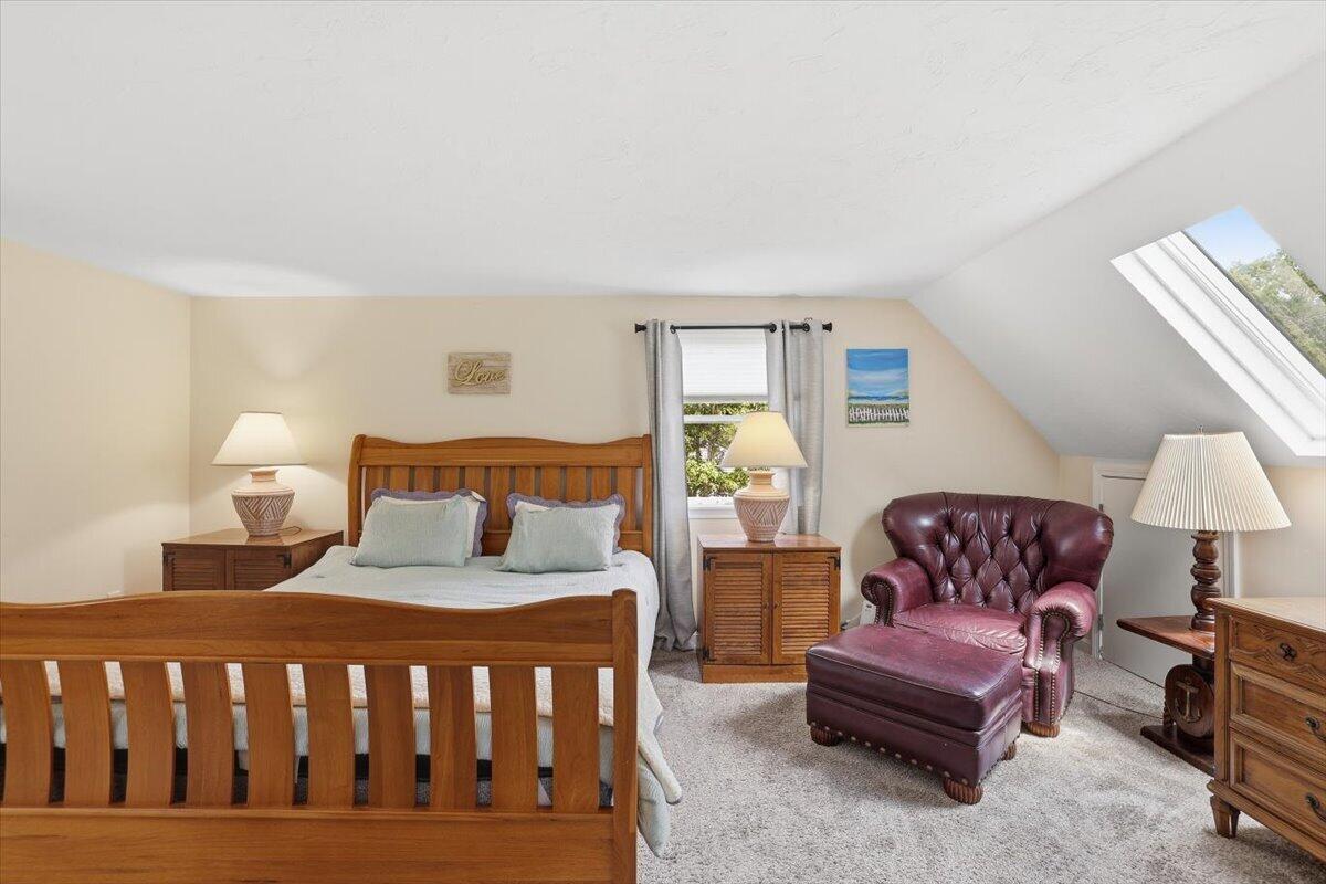 70 Quinaquisset Avenue Mashpee MA 02649