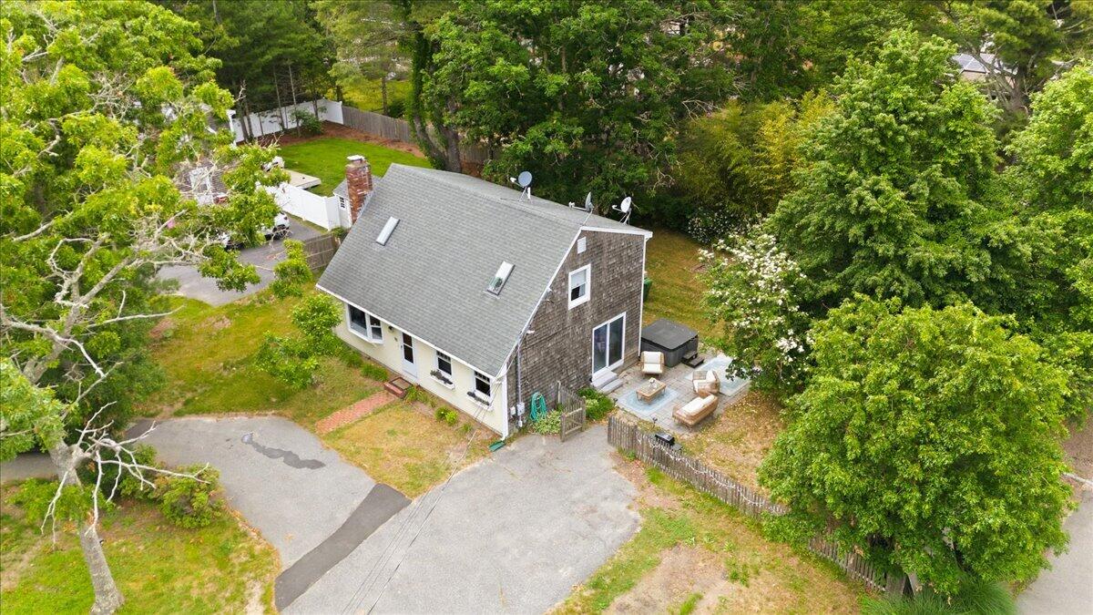 70 Quinaquisset Avenue Mashpee MA 02649