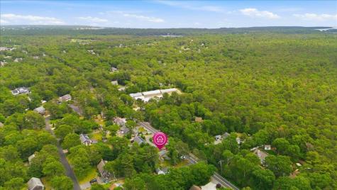 70 Quinaquisset Avenue Mashpee MA 02649